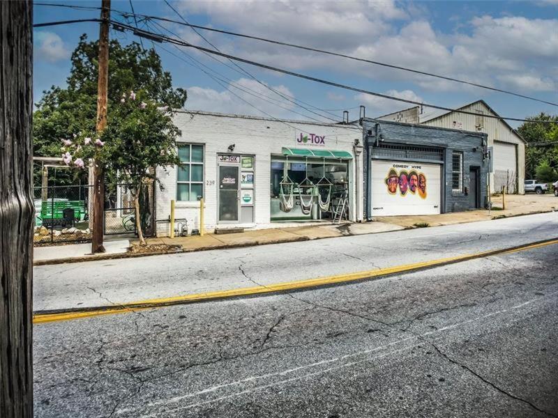 אטלנטה Trendy Castleberry Hill Condo- Walk To Mercedes Benz/ All Downtown Attractions מראה חיצוני תמונה